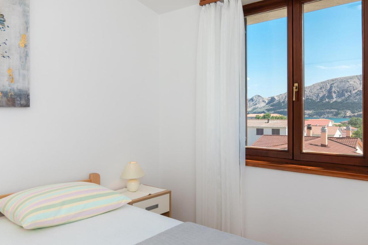 Apartments Dujmovic Ivo 1 Башка Екстер'єр фото