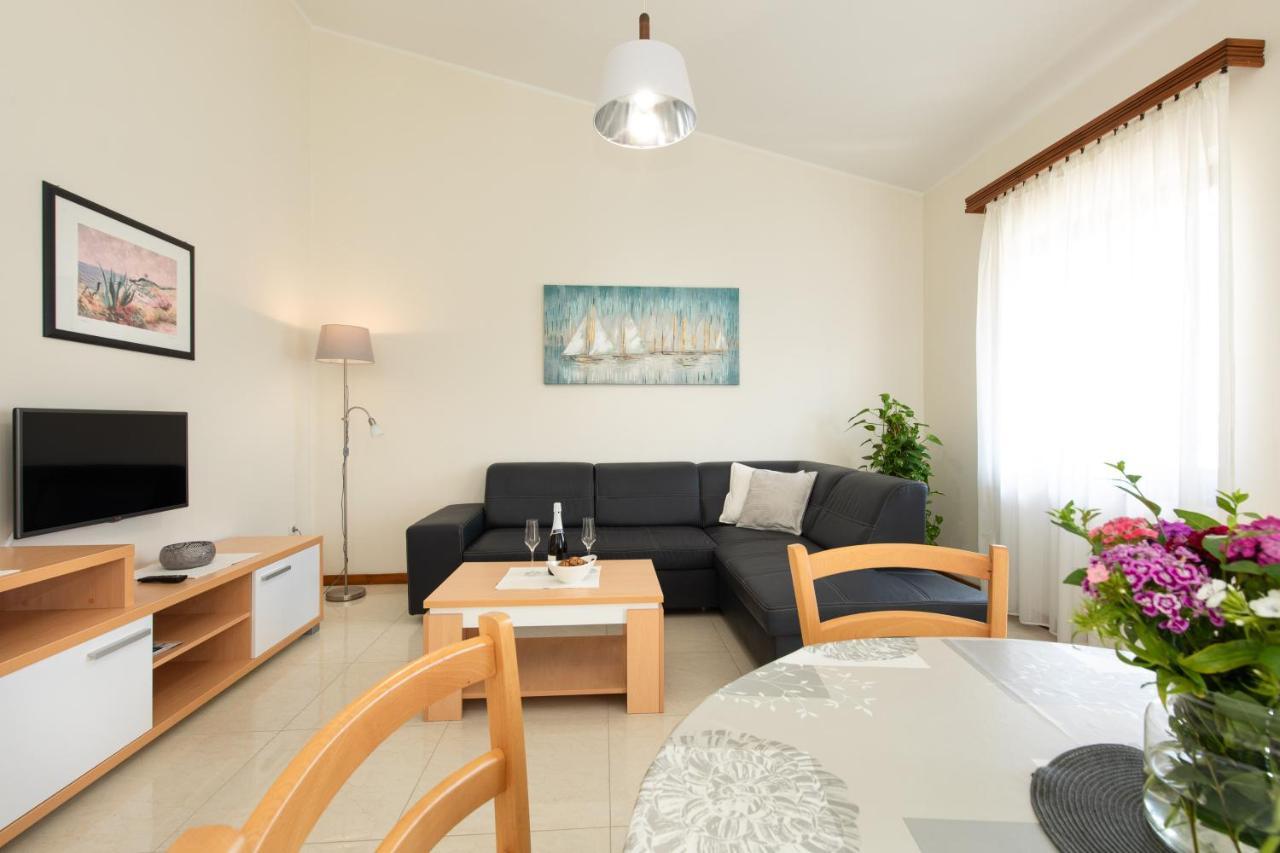 Apartments Dujmovic Ivo 1 Башка Екстер'єр фото