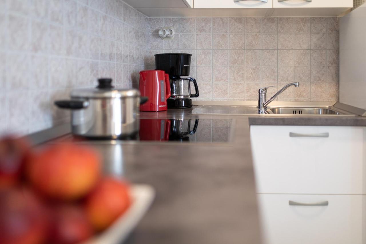 Apartments Dujmovic Ivo 1 Башка Екстер'єр фото